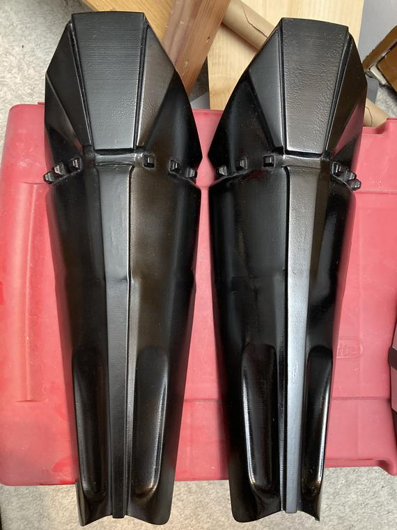 features to look for when purchasing darth vader shin guards for cosplay