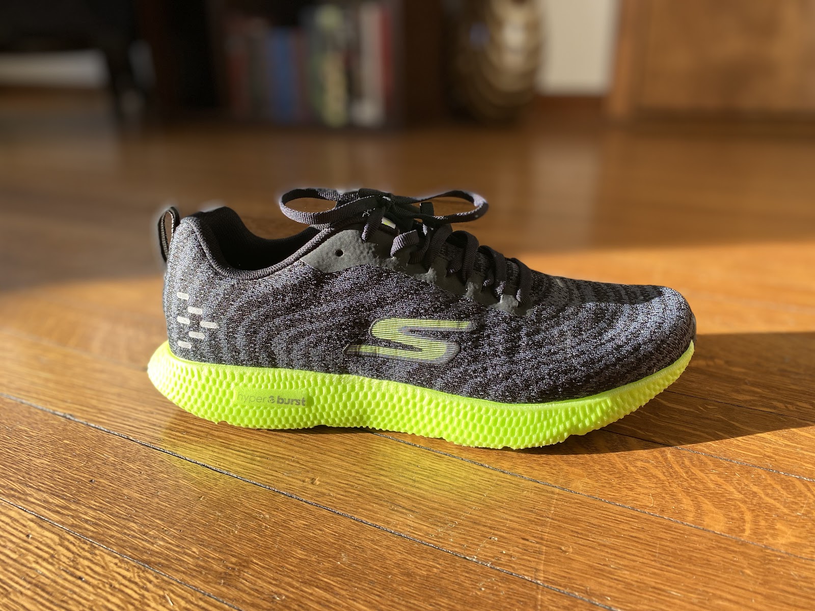 skechers women's go run running shoe review