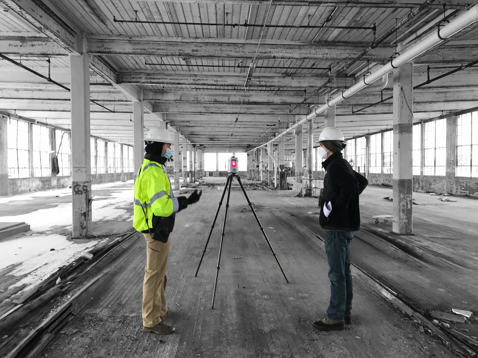 Our team capturing high-quality, accurate data on-site utilizing our state-of-the-art Leica RTC360