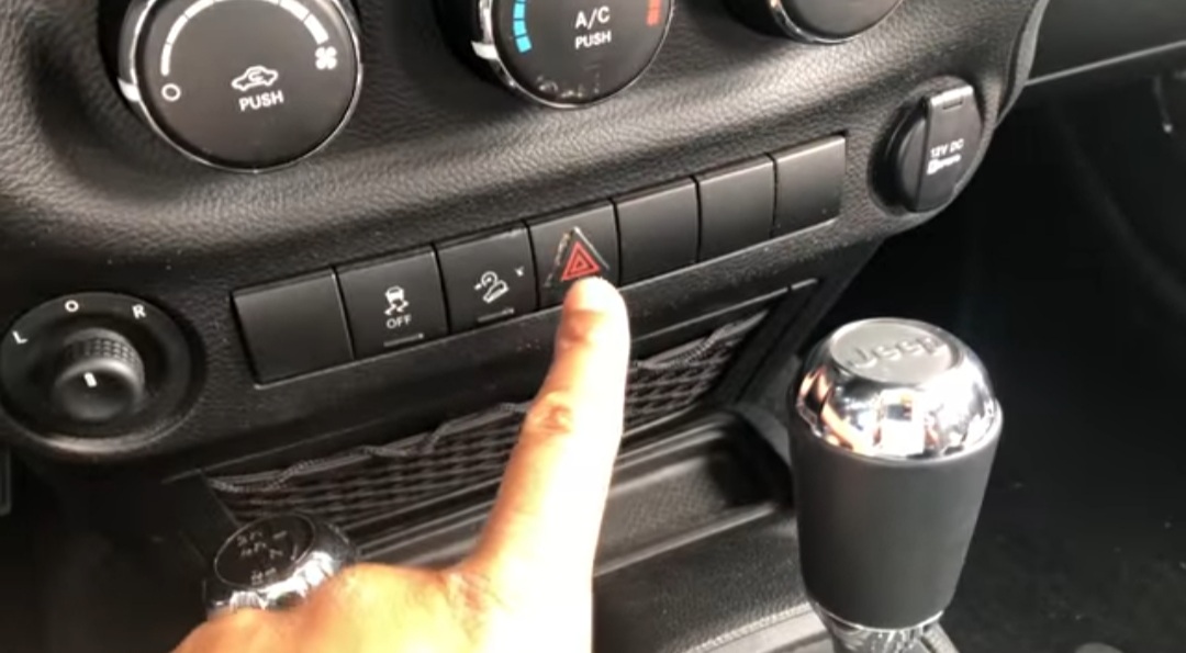 How To Fix Jeep Wrangler Hazard Lights Won't Turn Off Issue?