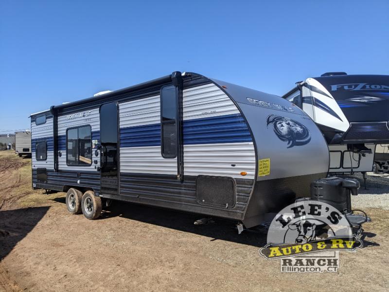 Shop more travel trailers for sale at Lee’s Auto & RV Ranch today!