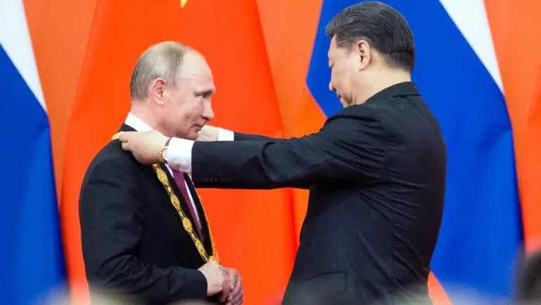 ĐÃ LỘ VIỆC "ẾCH TÀU CỘNG SẼ NUỐT CUA NGA" TẠI VÁN BÀI BỊP BA LÁ MONTE MỞ TẠI CUỘC XÂM LƯỢC UKRAINE