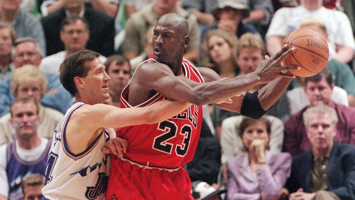 Jazz tried to troll Michael Jordan, Bulls with intro music before Game 6 of 1998  NBA Finals | Fox News