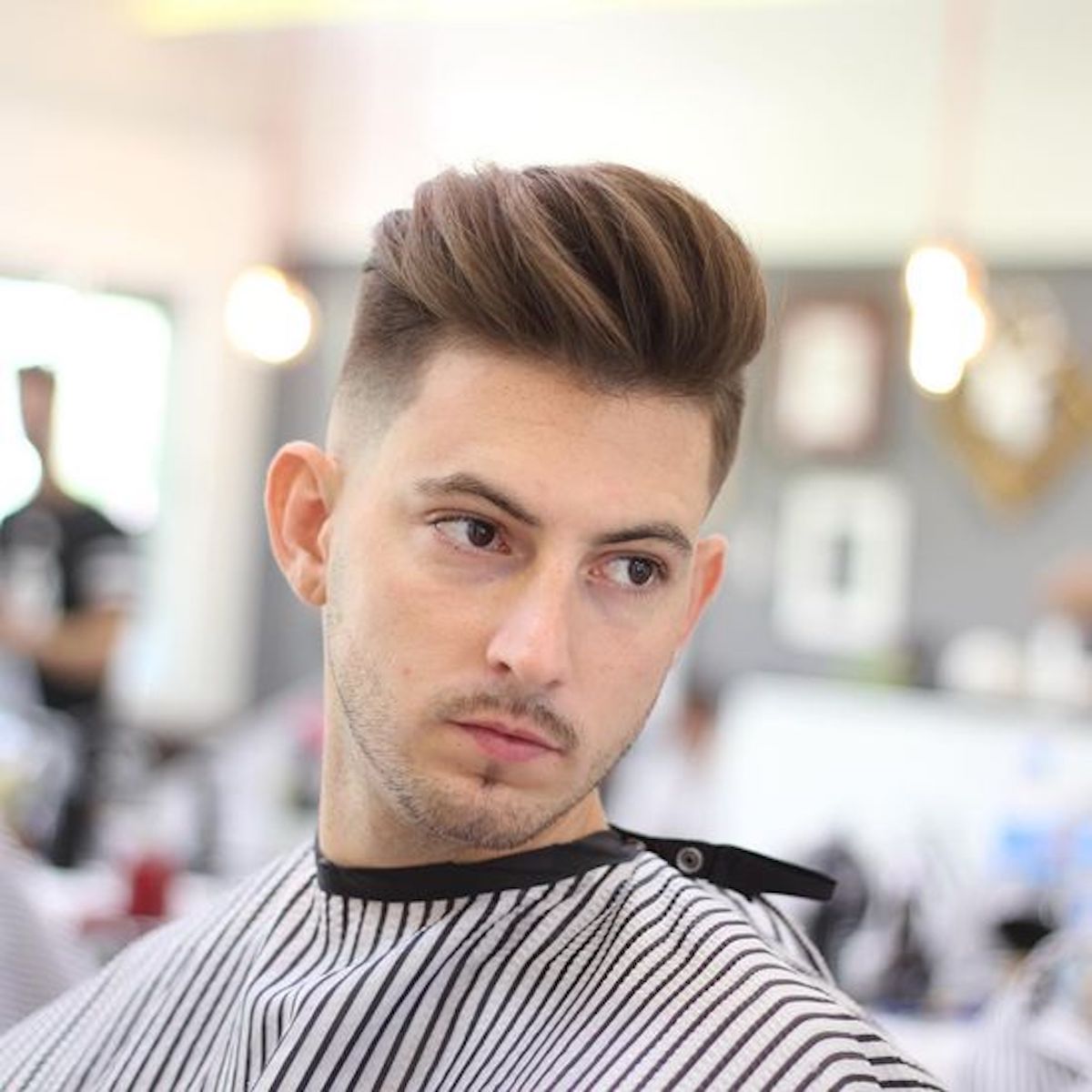 MODERN-QUIFF UNDERCUT