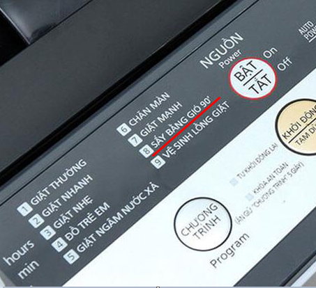 Chế độ sấy của máy giặt Panasonic giúp bạn tiết kiệm thời gian