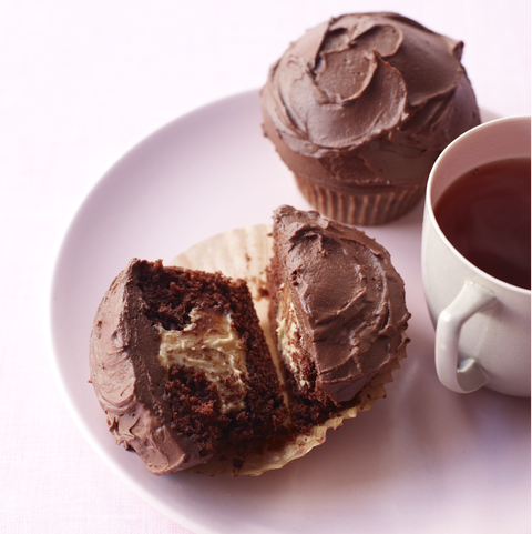 peanut butter and chocolate cupcakes