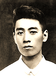 https://upload.wikimedia.org/wikipedia/commons/thumb/c/ce/Premier_Zhou_1919.jpg/180px-Premier_Zhou_1919.jpg