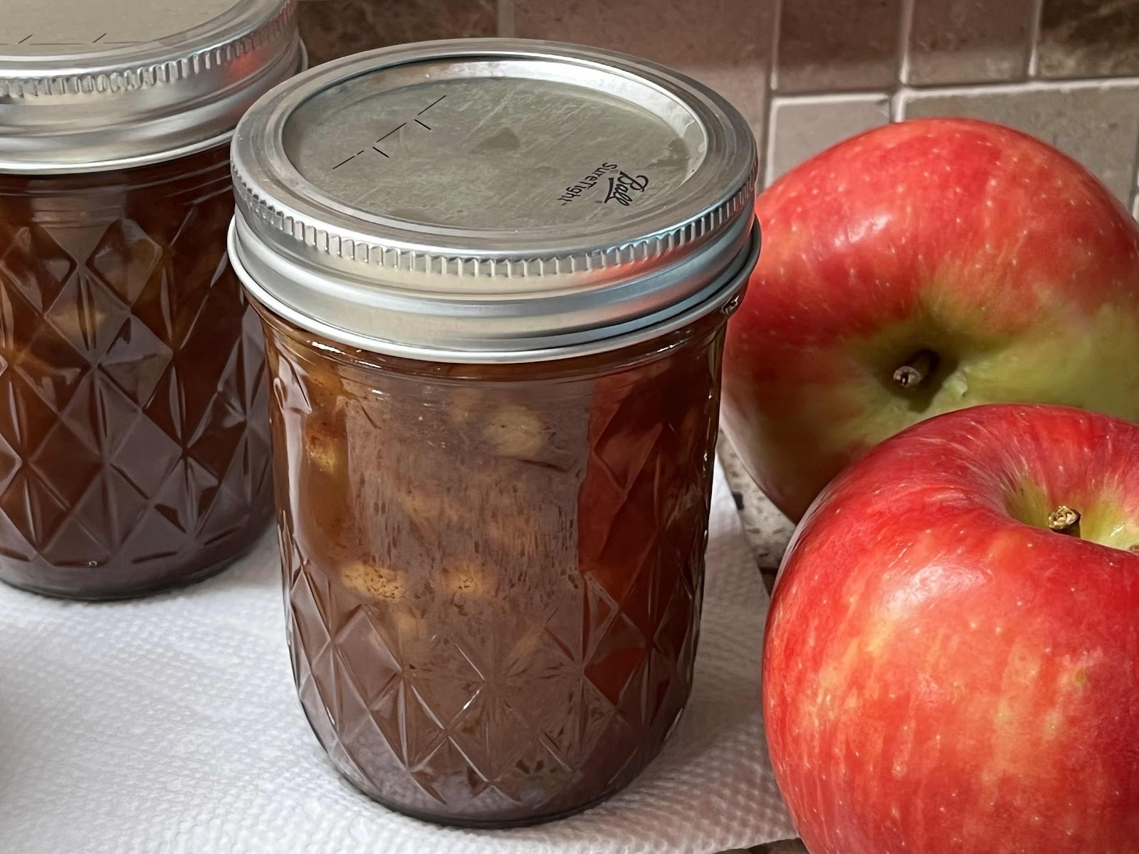 Keto Spiced Dutch Apple Jam