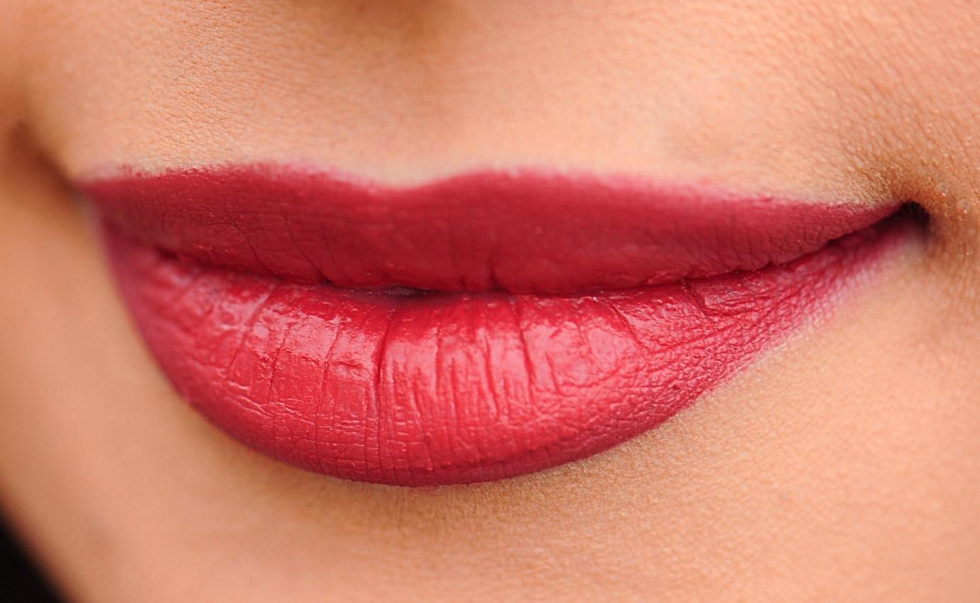 5 Super Simple Steps To Get Luscious Lips This Summer
