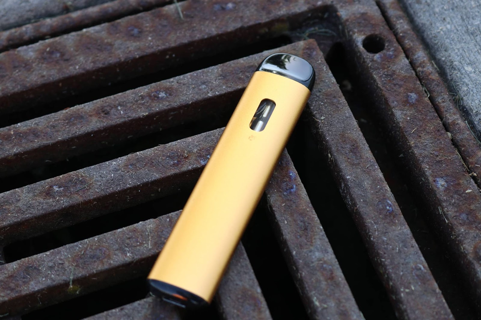 A disposable vape