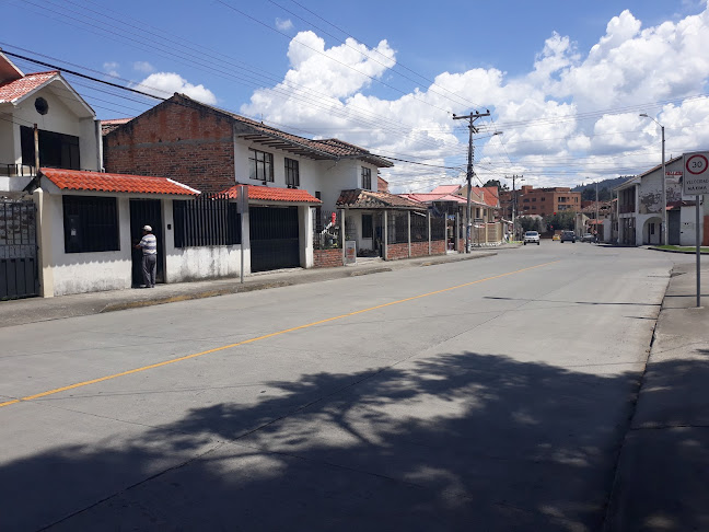 Comentarios y opiniones de Defensoría Pública del Azuay