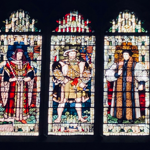 Câu chuyện của hai nhà thờ ở Canterbury