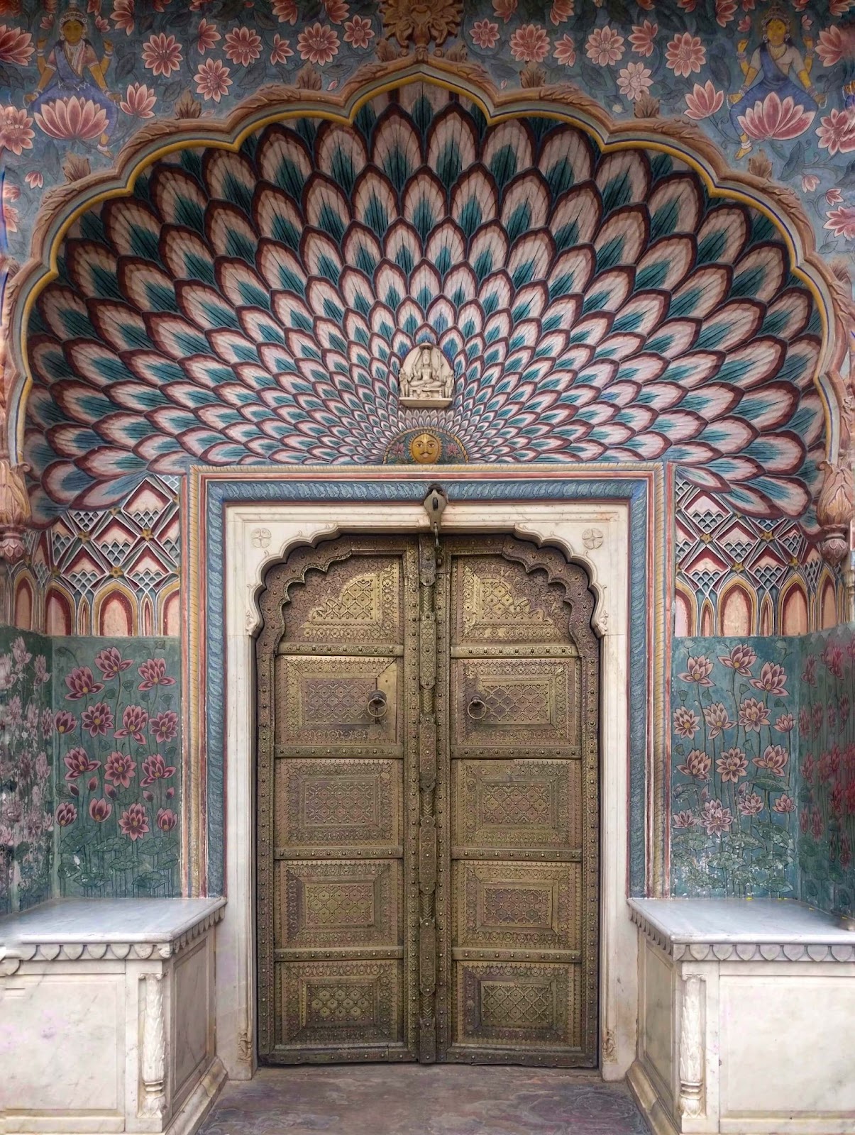 itinerary for Jaipur, City Palace, Lotus Door