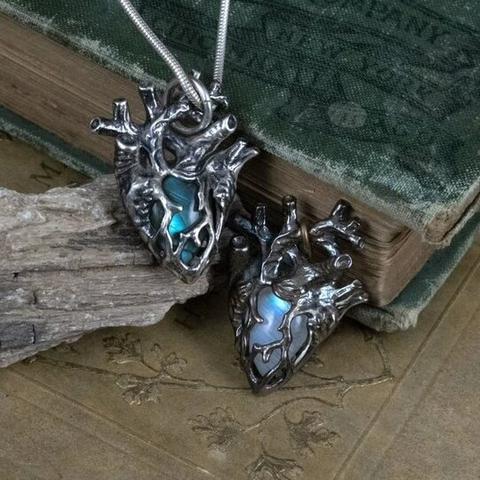 Heart of Stone Pendant - Aliame Blog