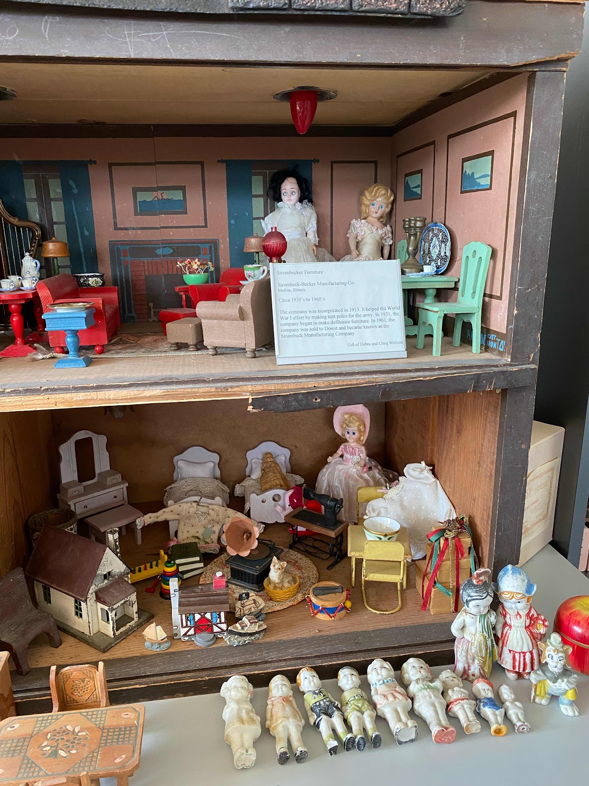 Rocksprings Doll House Museum (Part II)