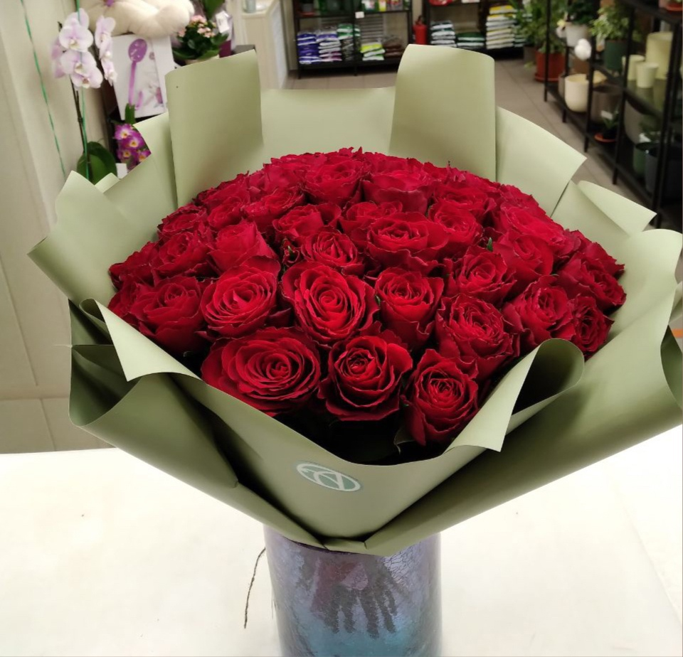 Какие розы нельзя дарить девушке: рекомендации флористов