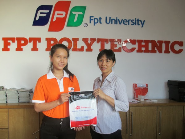 Cao đẳng thực hành FPT Polytechnic trao giải cuộc thi "Nụ cười Việt Nam"