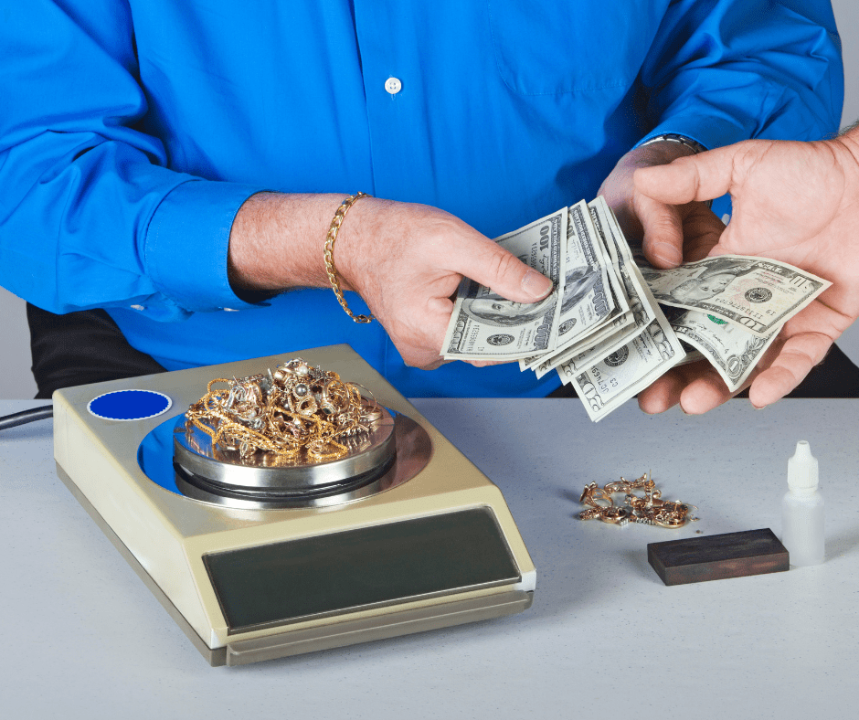 Man on blue pays for the value of weighted gold jewelry