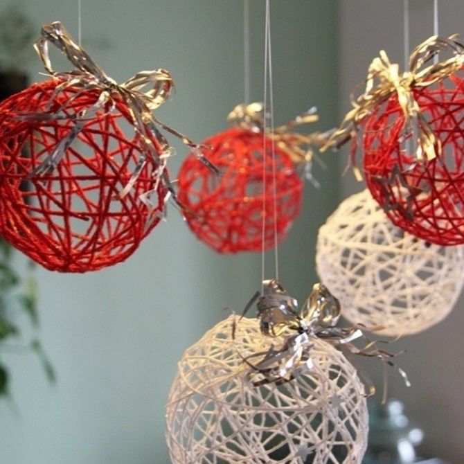 Beautiful and unusual decor of Christmas balls - the best ideas with photo 1