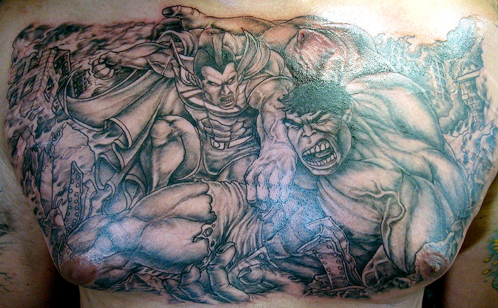ลายสัก Marvelหน้าอก