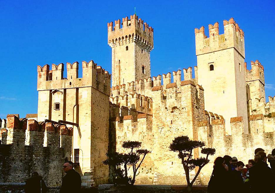 Castillo Rocca Scaligera en Sirmione 