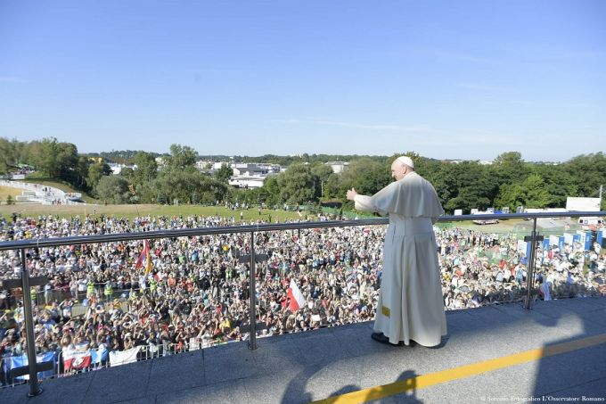 Pope Francis speaks to youth outside of Krakow's St. John Paul II Shrine, July 30, 2016. Credit: L'Osservatore Romano.