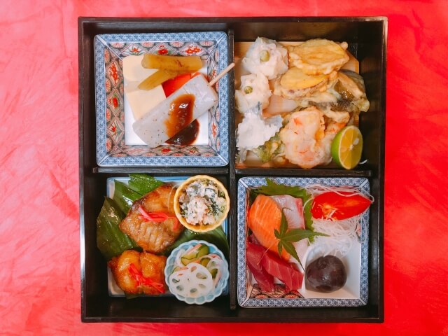 Kaiseki ryori (懐石料理)