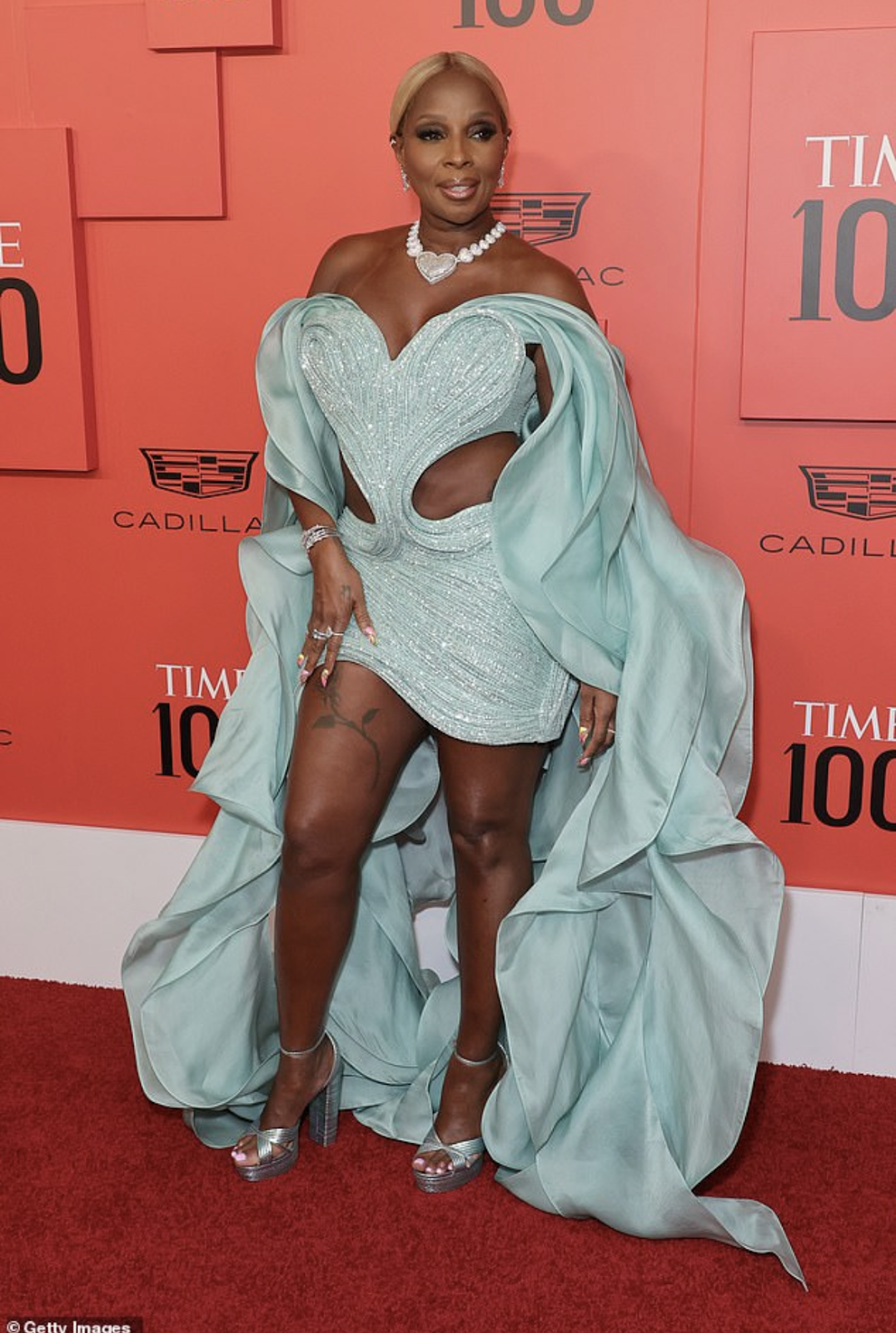 Mary J. Blige styled - Image 3 from BET Awards 2022: Mary J. Blige