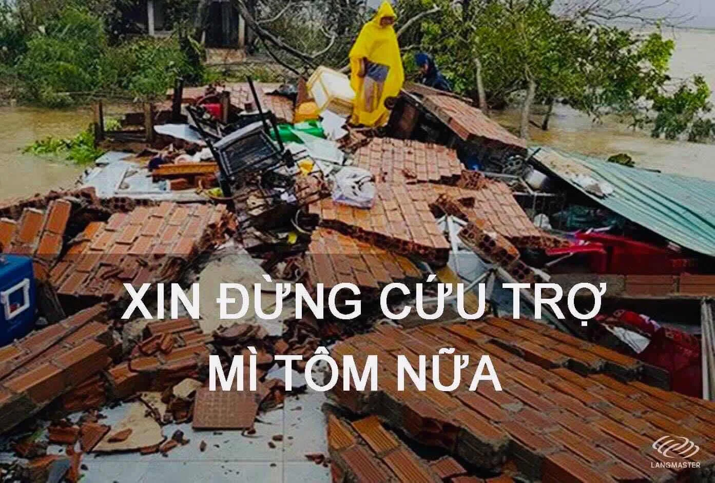 XIN ĐỪNG TẶNG MÌ TÔM NỮA! TÓC EM XOẮN LẮM RỒI