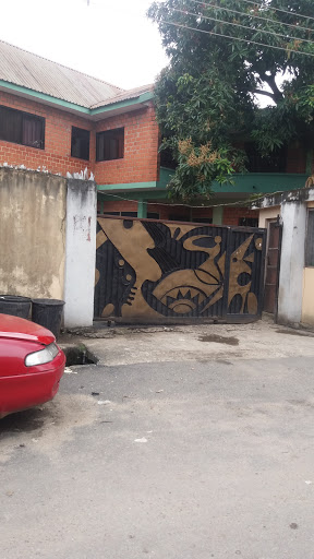 Prince Meyson Studio, Orowumi St, Iganmu, Lagos, Nigeria, Photographer, state Lagos