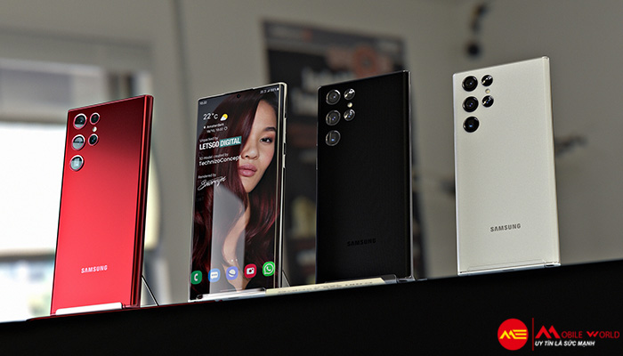 Tết 2022 Nên Mua Điện Thoại Samsung Nào Để Chụp Hình Đẹp?