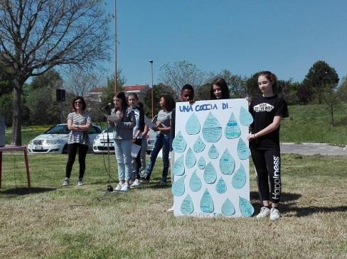 C:\Users\client9\Documents\Foto\2017.18\Earth Day 2018 21.4.18\IMG_20180421_120358.jpg