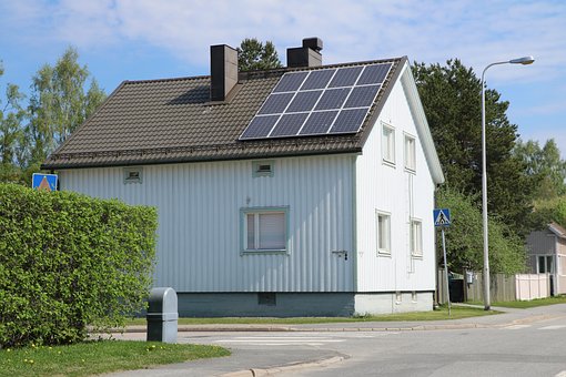 Merk Solar Panel Terbaik - Rekomendasi Spesialis