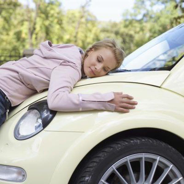 Girl Love her Car