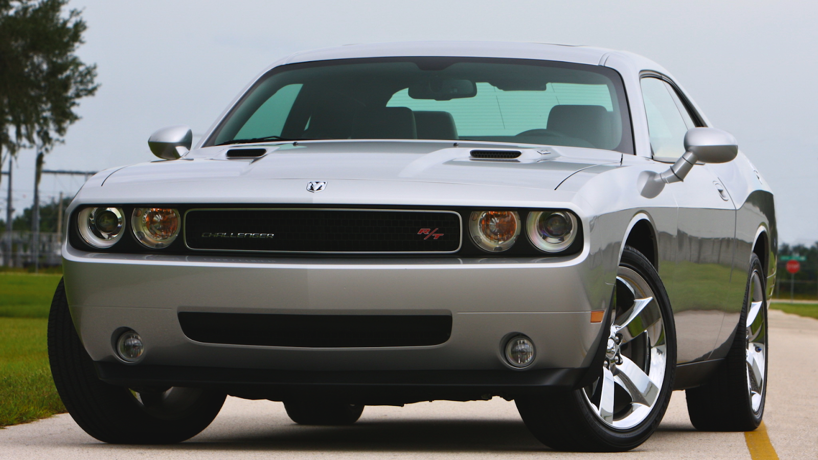 2008 to 2014 Dodge Challenger (Pre-Facelift)
