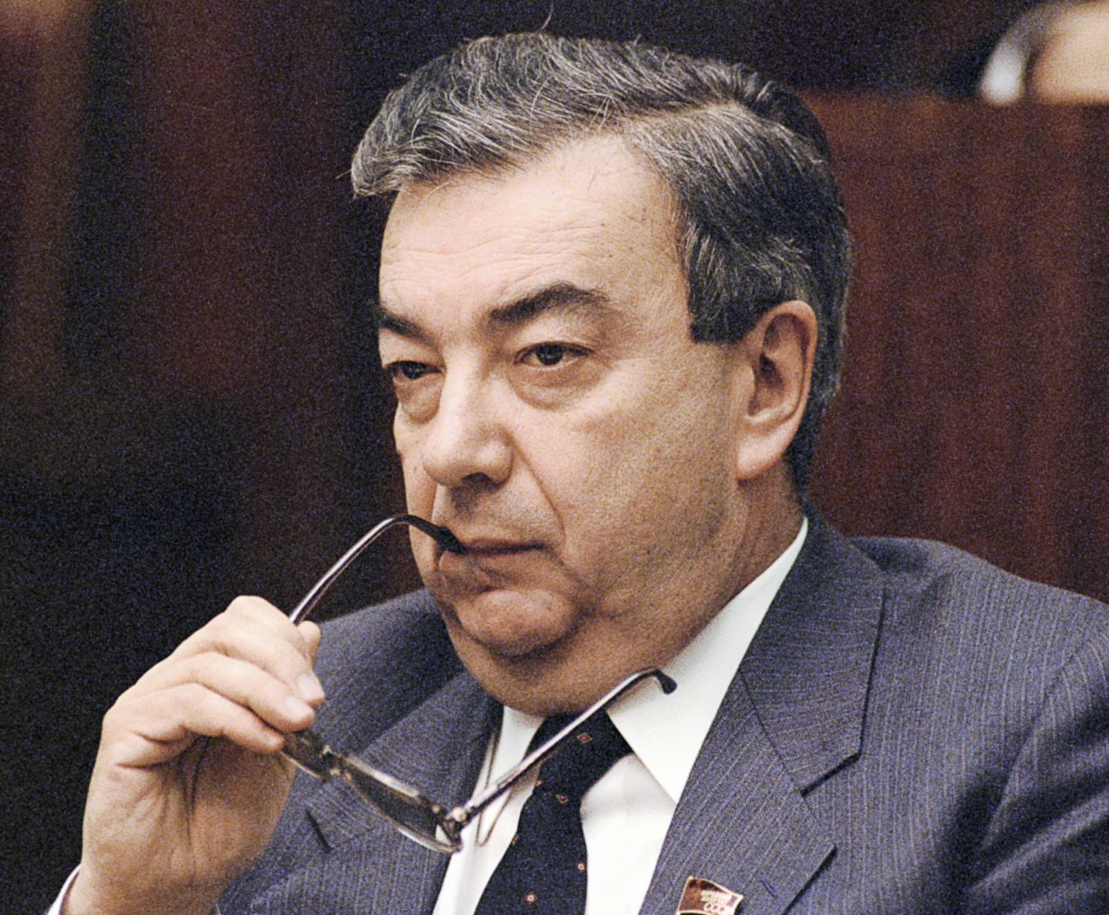 Международный политический деятель. Евгенниа Пирмаков. Примаков 1999.