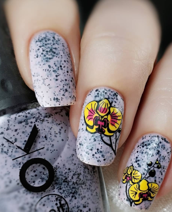 creative nails