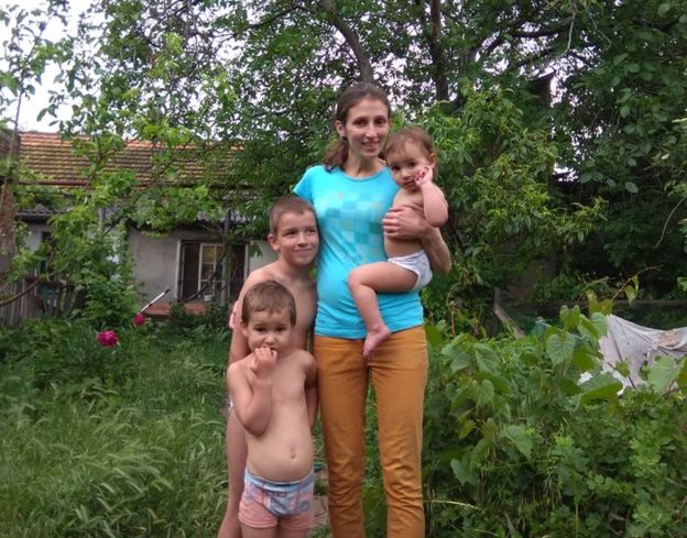 Veronika Sidorenko and her children
