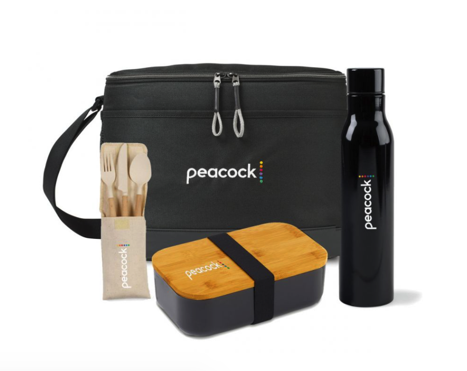 32 Swag Bag Ideas for Employees, Customers & Events (2021)