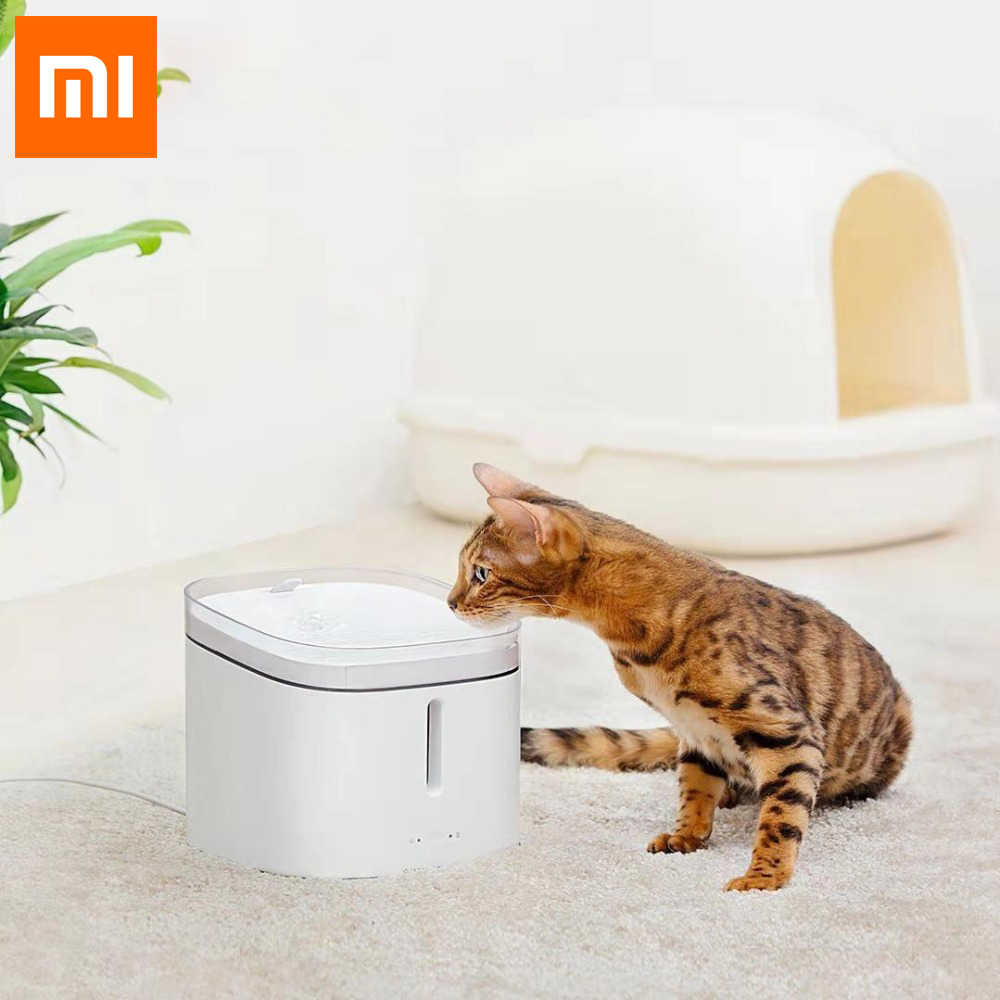 El dispensador de agua inteligente de Xiaomi tiene todo lo que tu mascota  necesita