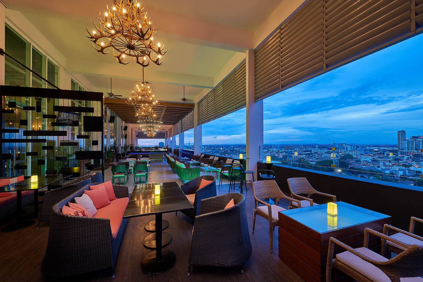 Alto Sky Lounge