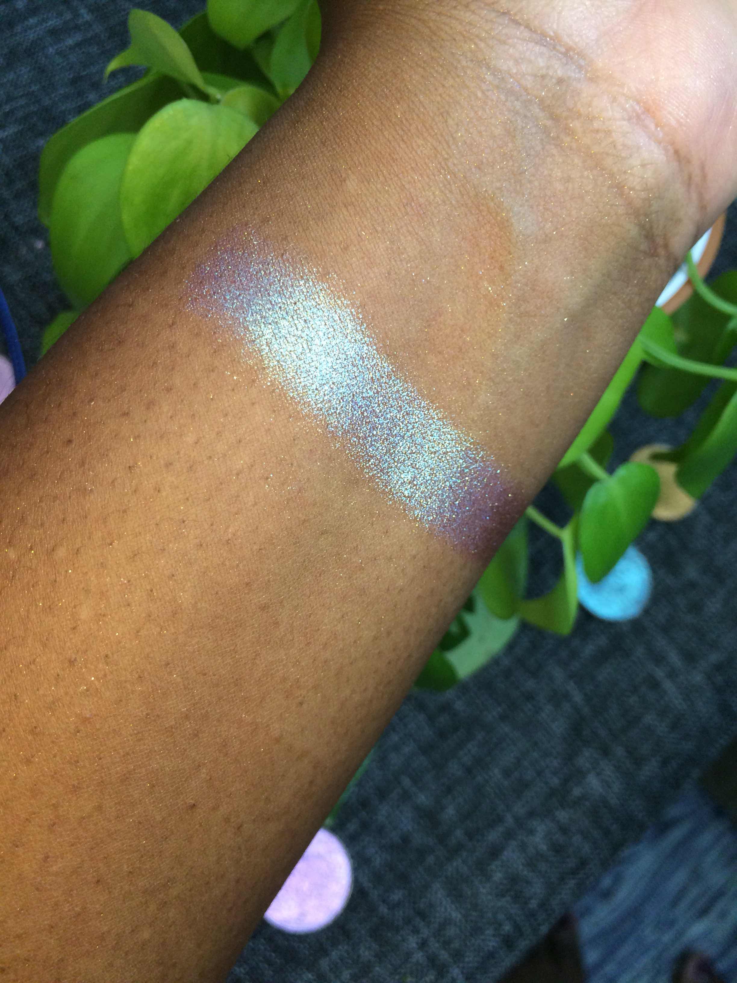 Devinah Cosmetics - Messier swatch on dark skin