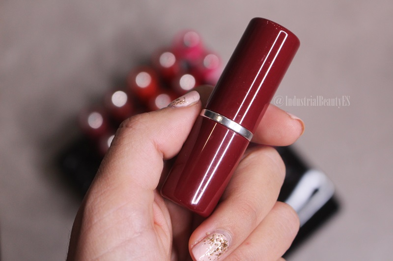 colour lipstick bell