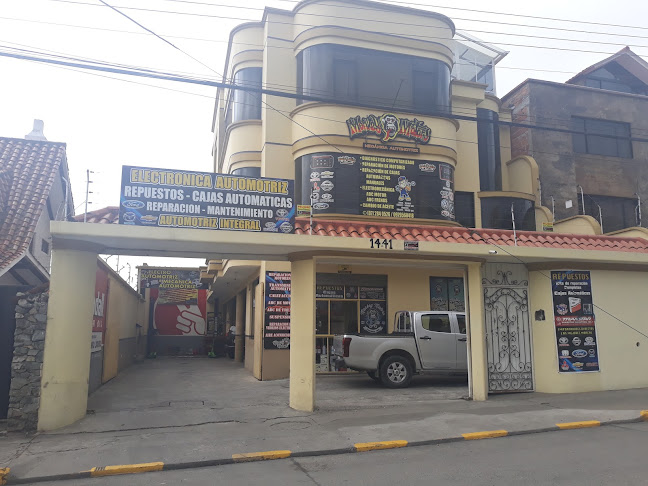Herues de verdeloma 14-41, Entre Aven. Las Americas, y, Cuenca 010101