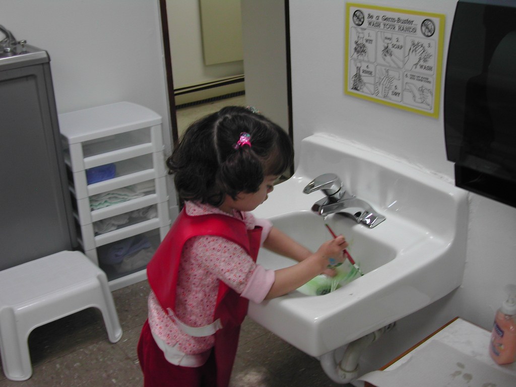 Benefits of a Montessori Bathroom Sink