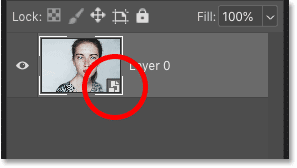 Bảng điều khiển Lớp của Photoshop hiển thị biểu tượng đối tượng thông minh