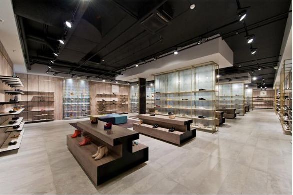 Showroom được thi công nội thất hoàn thành Showroom được thi công nội thất hoàn thành