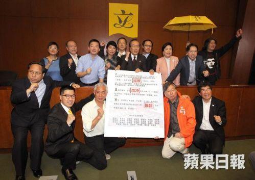 黎则奋：政改关键时刻 泛民必须企硬