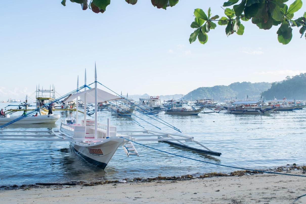 View of the beach from Jhanna's Inn entrance, El Nido, Palawan