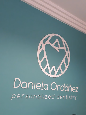Dr. Daniela Ordoñez - Dentista